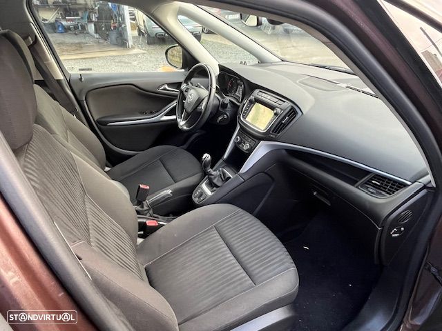 Opel Zafira 1.6 CDTi Dynamic S/S - 13