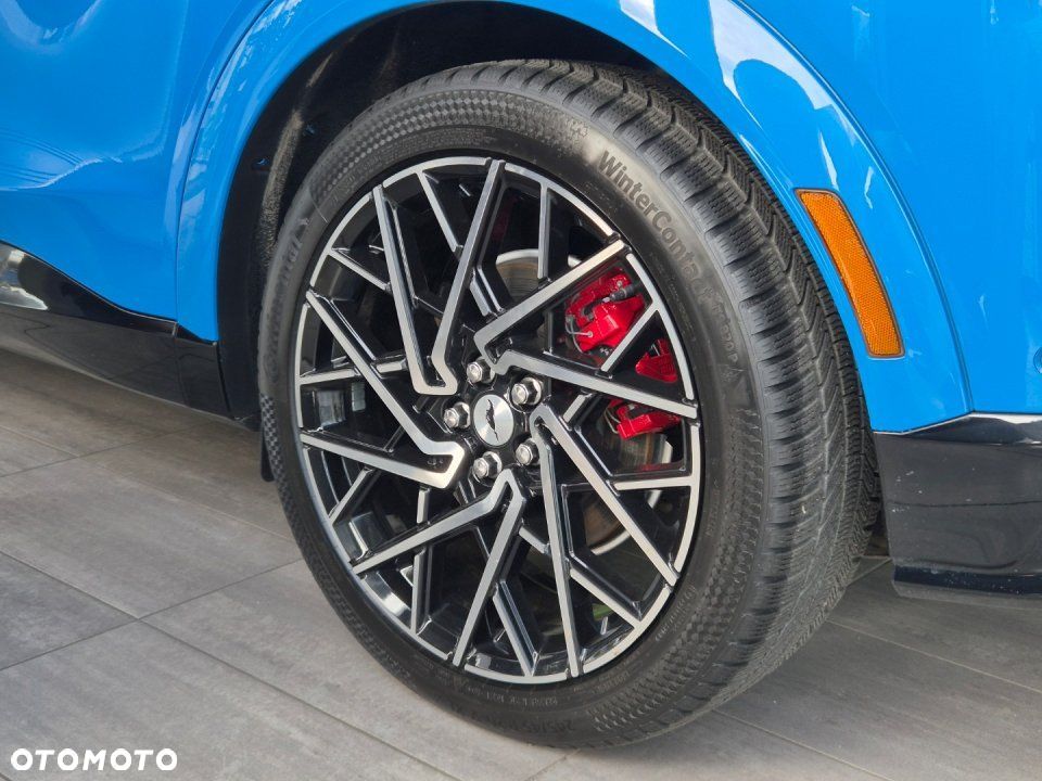 Ford Mustang Mach-E - 40