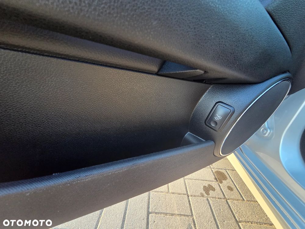 Mercedes-Benz Klasa C 220 CDI 7G-TRONIC Avantgarde Edition - 17