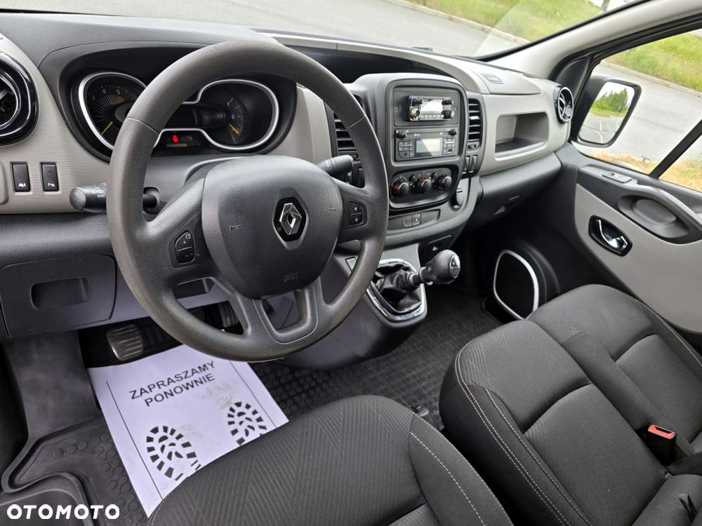 Renault Trafic - 18