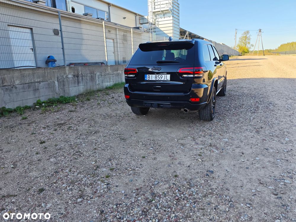 Jeep Grand Cherokee - 5