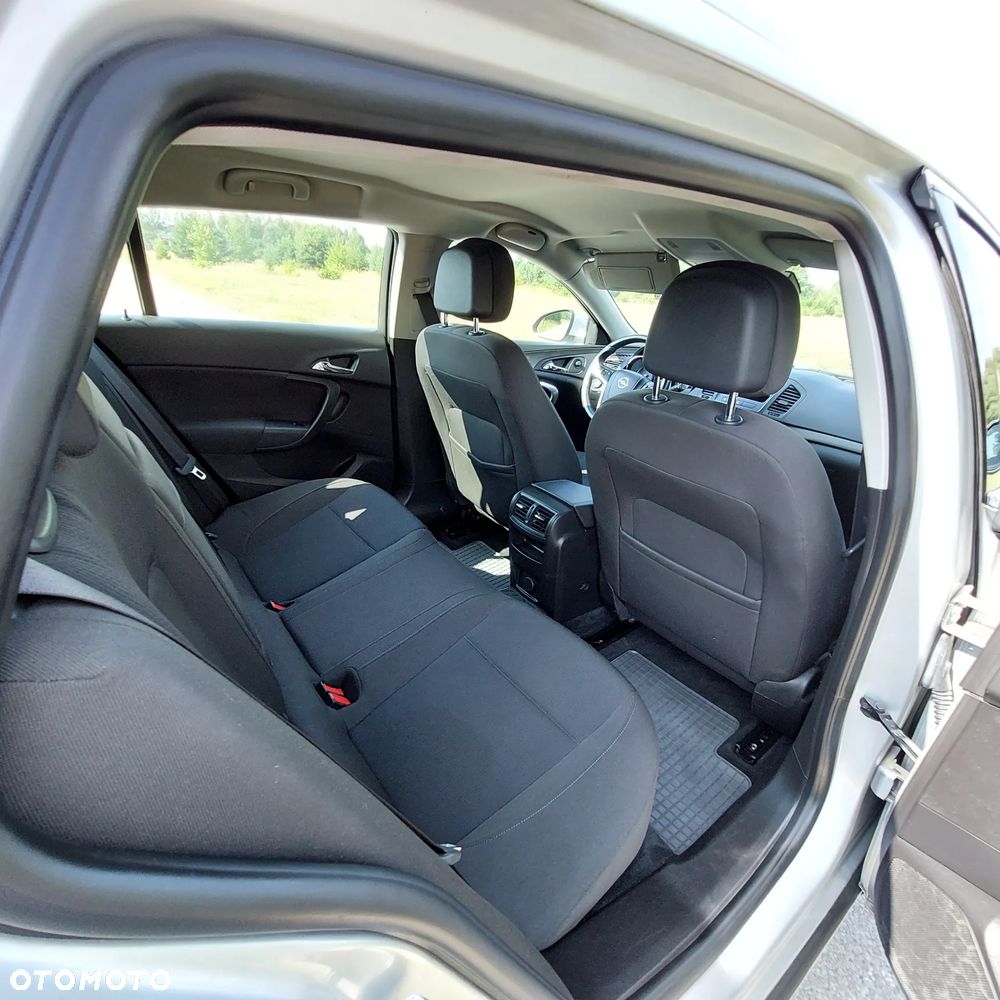 Opel Insignia 2.0 CDTI - 8