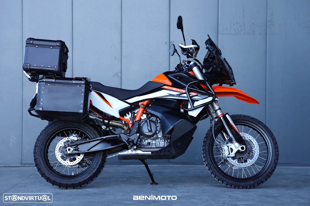 KTM 890 Adventure R - 8