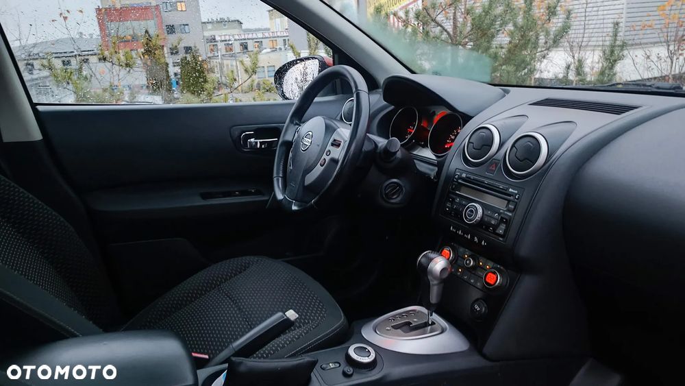 Nissan Qashqai 2.0 dCi 4x4 Tekna - 12