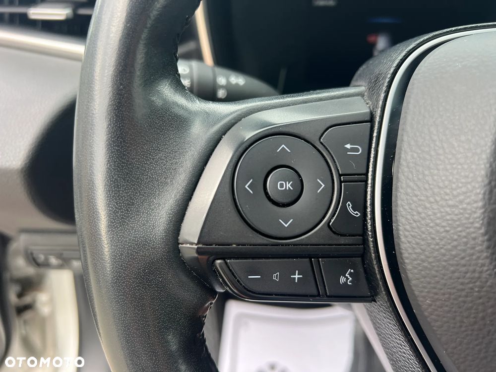 Suzuki Swace 1.8 Hybrid Premium Plus CVT - 26