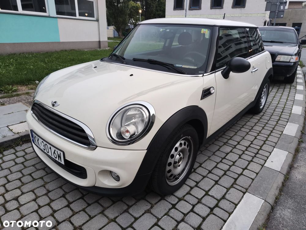 MINI ONE - 1