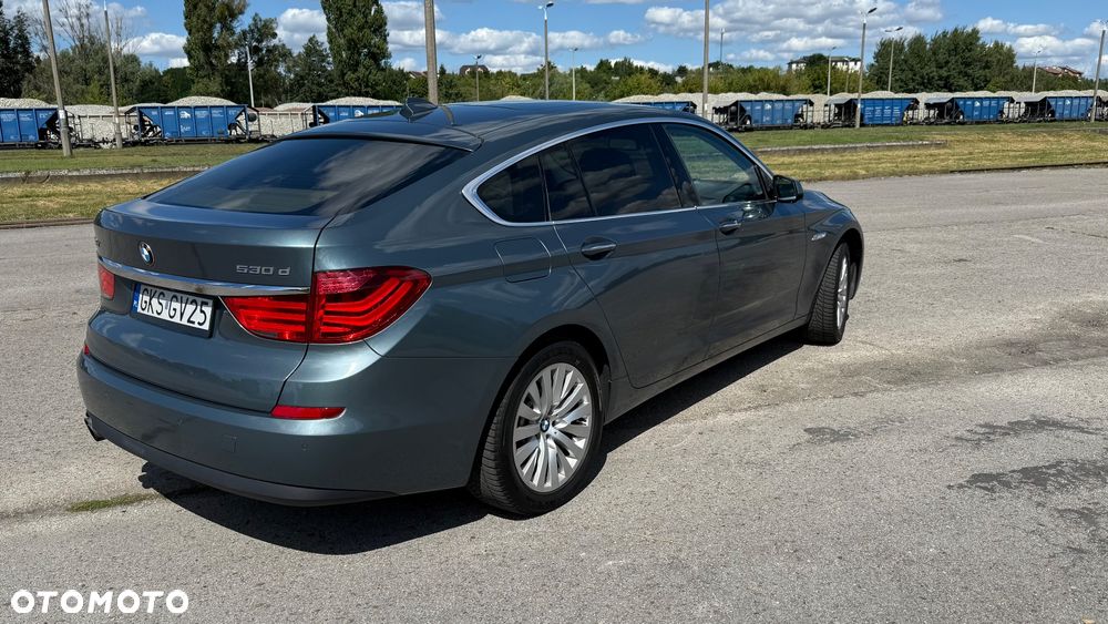 BMW 5GT 530d - 4