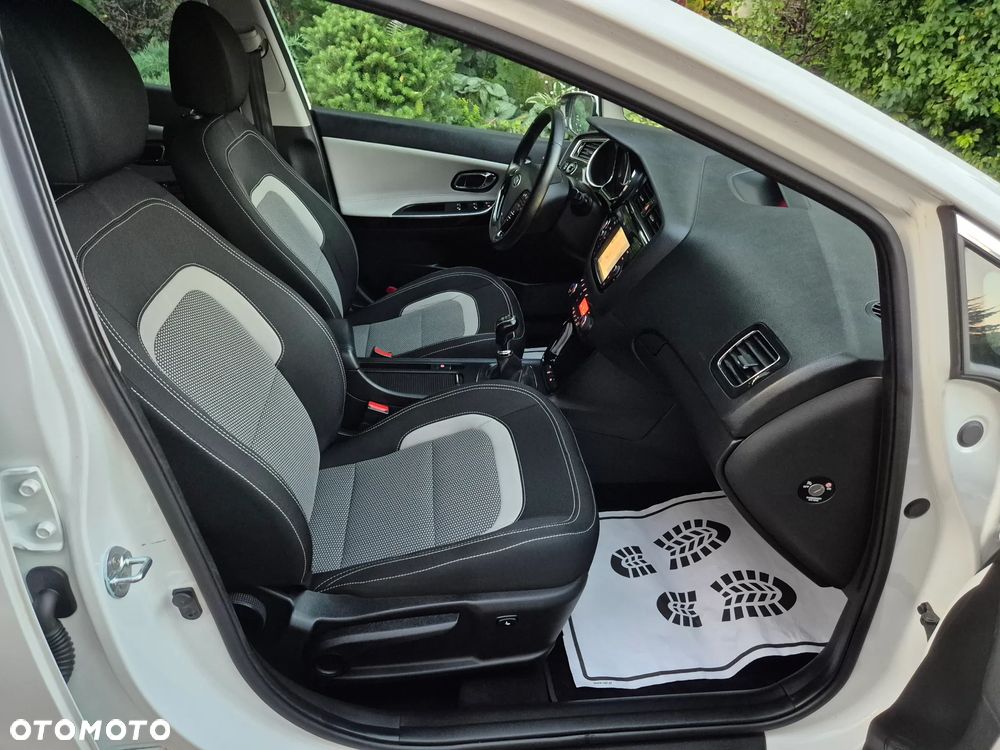 Kia Ceed 1.6 GDI ISG Spirit - 21