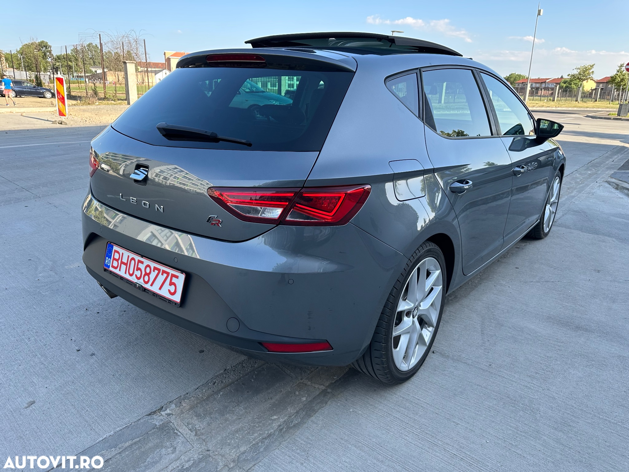 Seat Leon ST 2.0 TDI Start&Stop DSG FR - 8