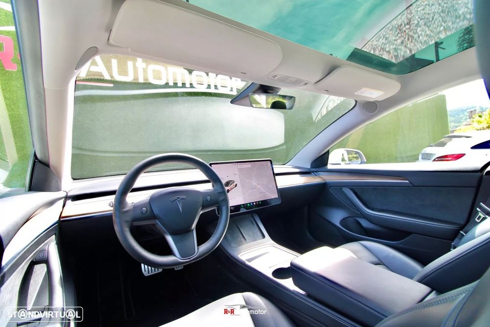 Tesla Model 3 Performance Dual Motor AWD - 26