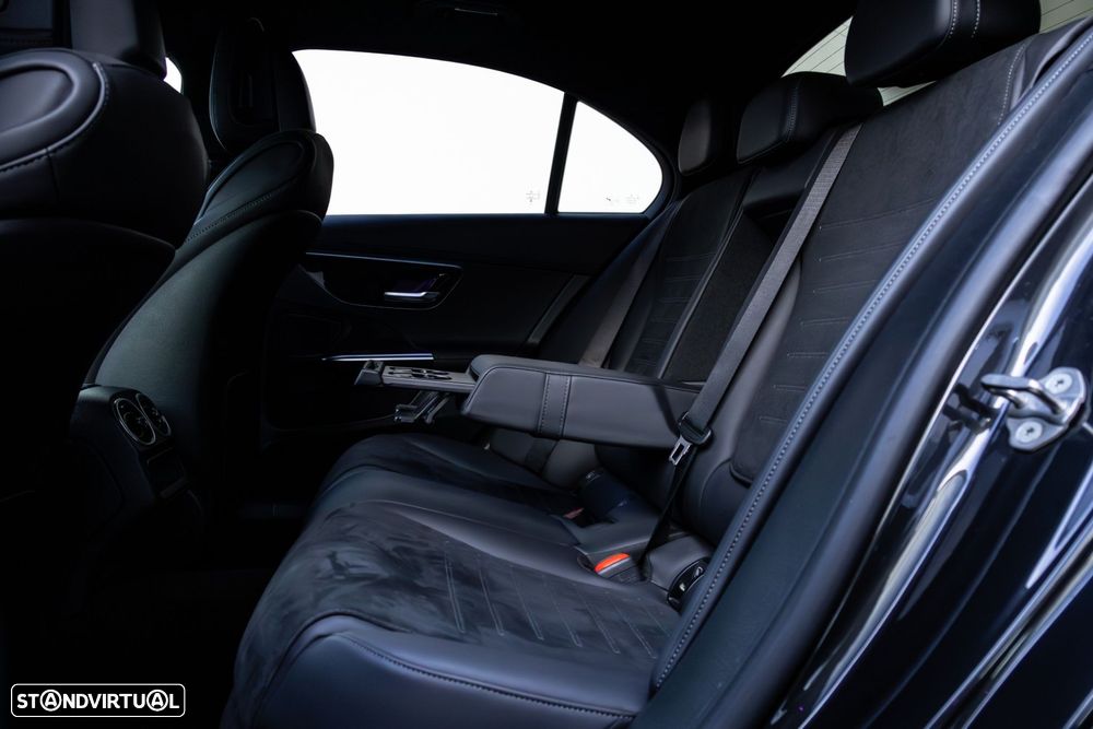 Mercedes-Benz C 300 d AMG Line - 26