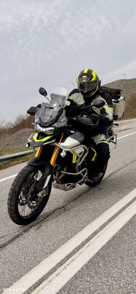 Triumph Tiger - 4