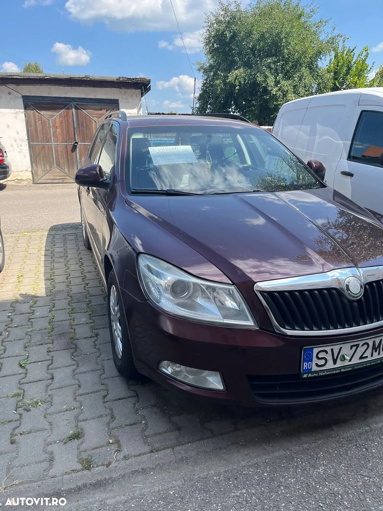 Skoda Octavia 1.6 TDI DPF Ambition - 6