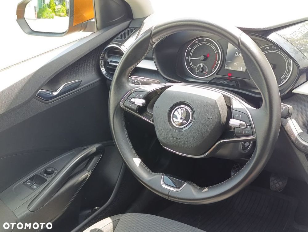 Skoda Fabia 1.0 TSI Ambition - 25