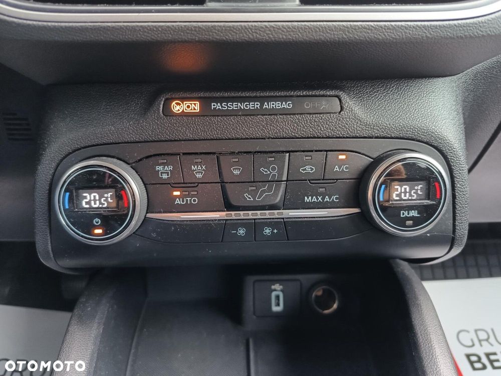 Ford Focus 1.5 EcoBlue Trend Edition - 24