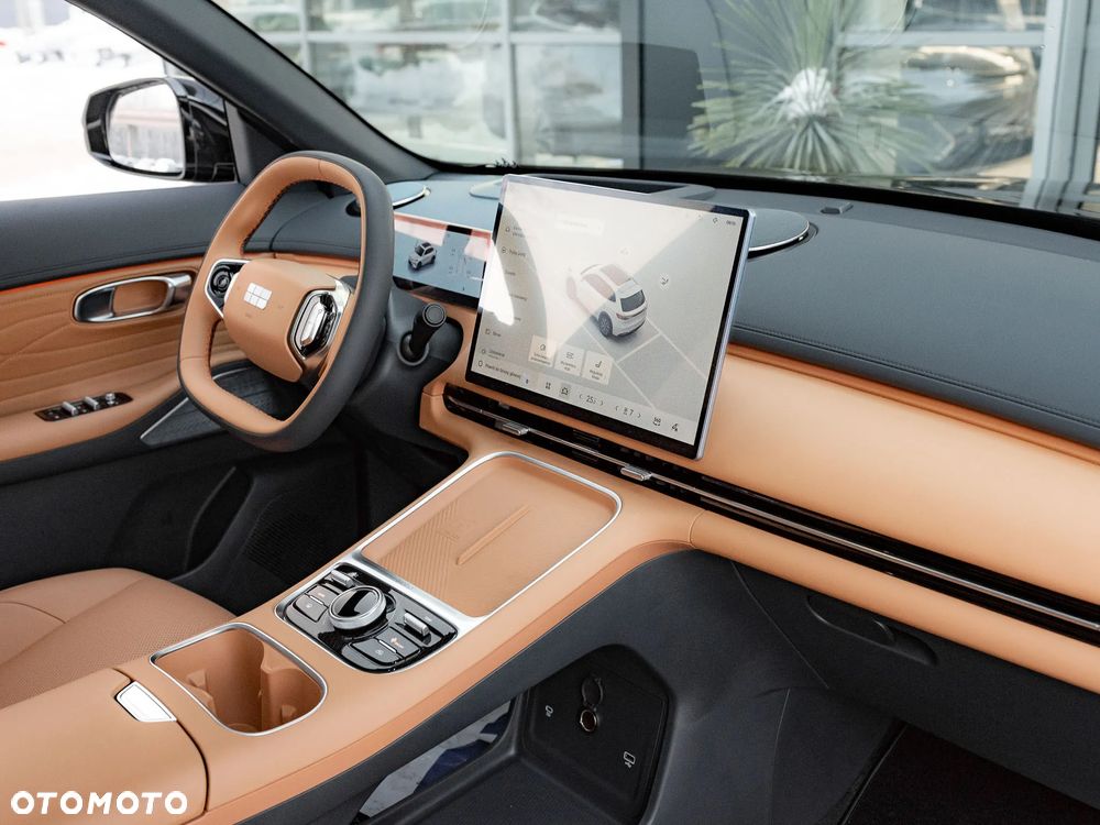 Geely Starray EM-i 1.5 PHEV Max - 22