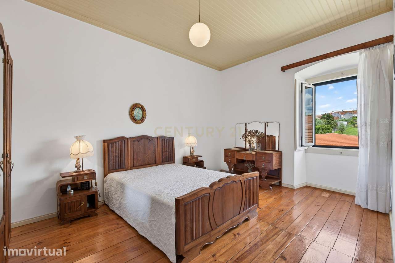 Encantadora Moradia em Tramagal, Abrantes - 5 Quartos - Grande imagem: 2/34