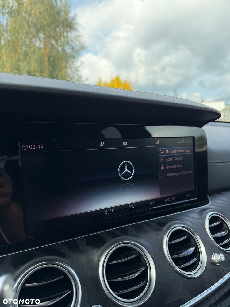Mercedes-Benz Klasa E 300 d 9G-TRONIC AMG Line - 18