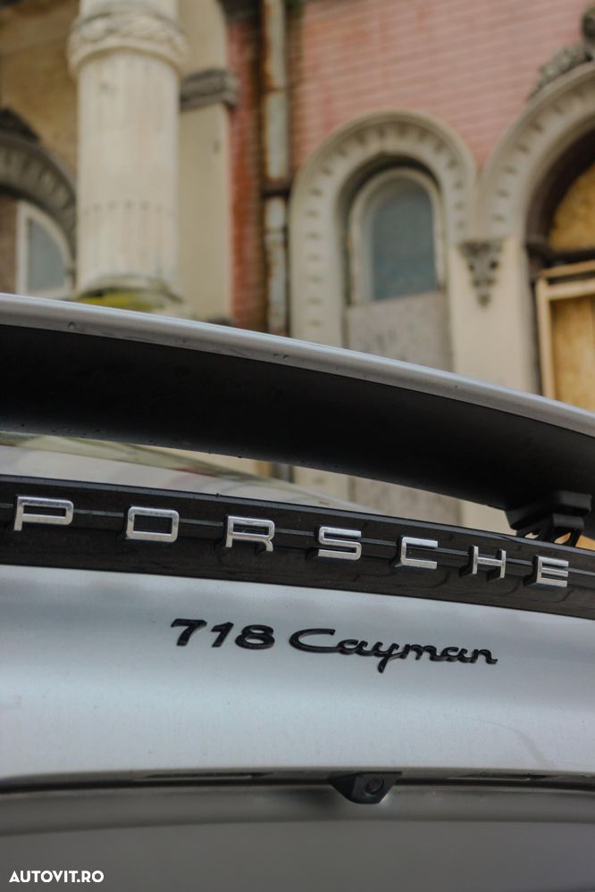 Porsche Cayman 718 PDK - 13