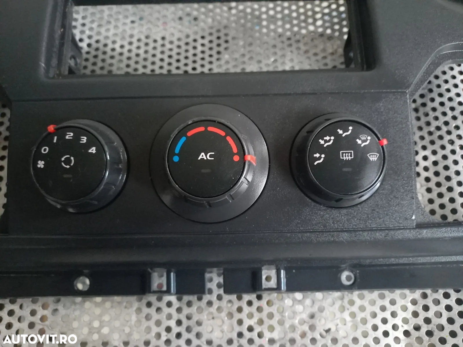 Consola Centrala Modul Comenzi Clima Grile Ventilatie Renault Master 3 Opel Movano 3 Duba/Prelata T - 6