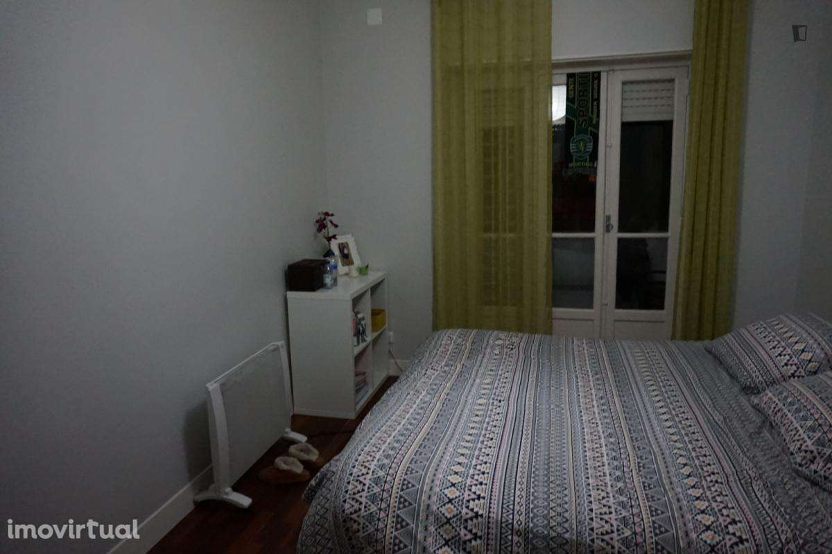 Quarto - localizado em Alvalade Lisbon - Grande imagem: 3/18