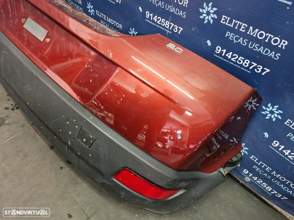Parachoques traseiro usado VOLVO C30 - 5