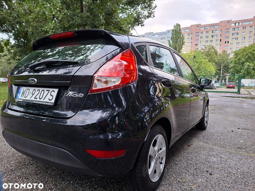 Ford Fiesta - 6