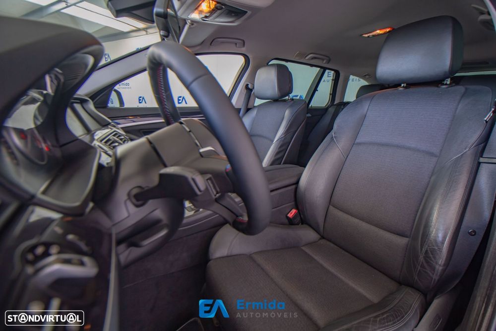 BMW 520 d Auto - 22