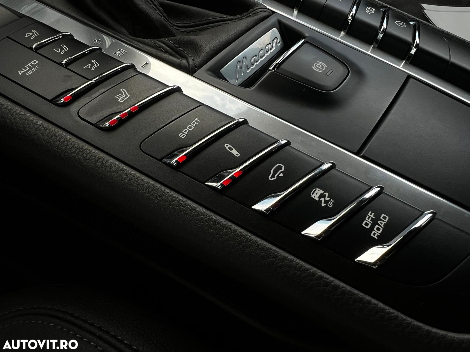 Porsche Macan S - 17