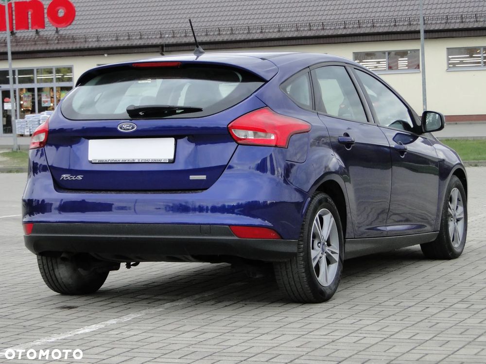 Ford Focus 1.0 EcoBoost Start-Stopp-System ACTIVE STYLE - 4