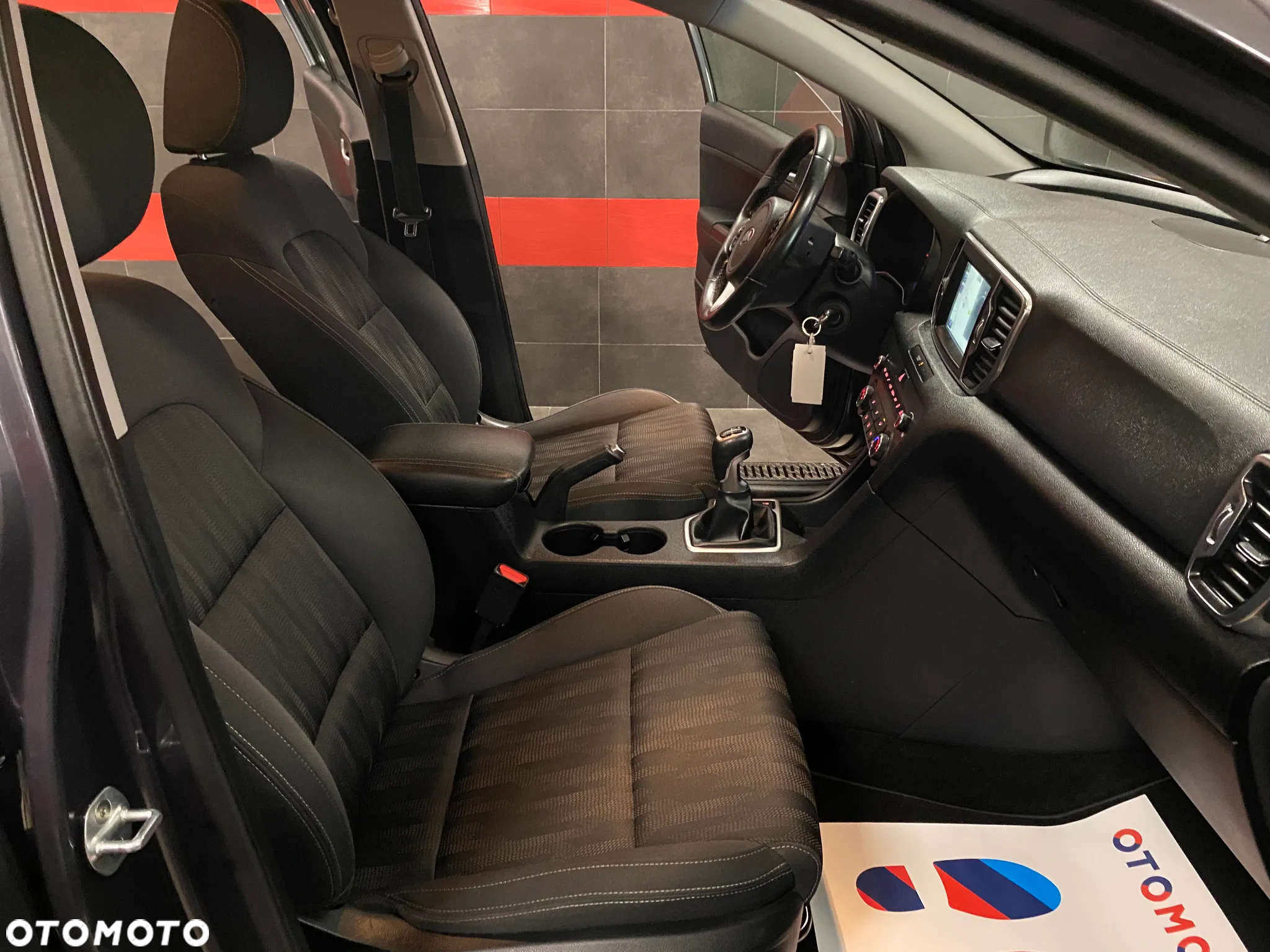 Kia Sportage 1.6 GDI 2WD Attract - 17