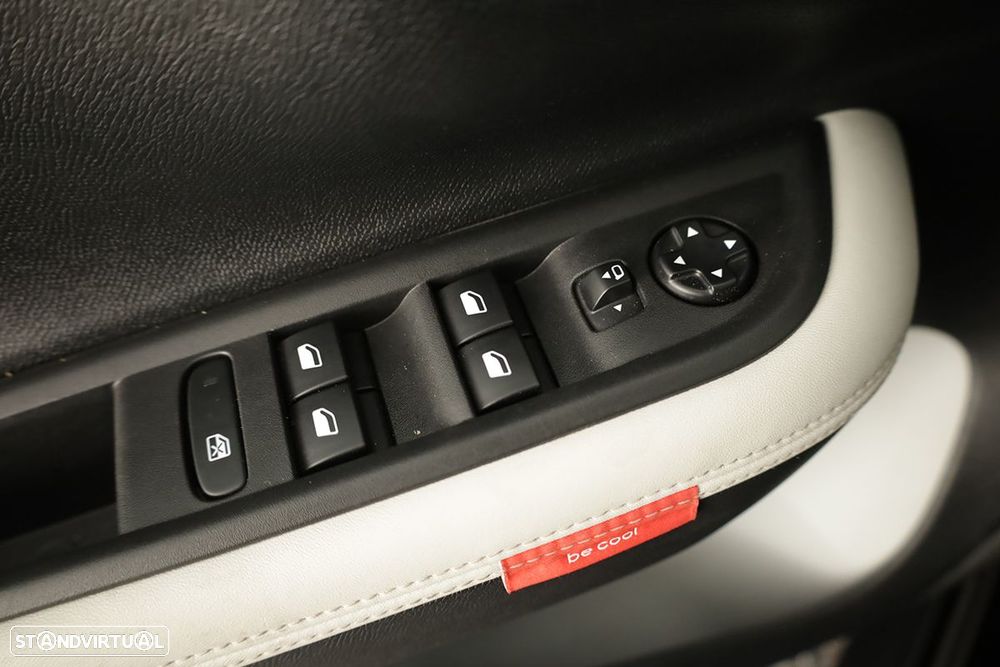 Citroën e-C3 44 kWh Autonomia Conforto Max - 20