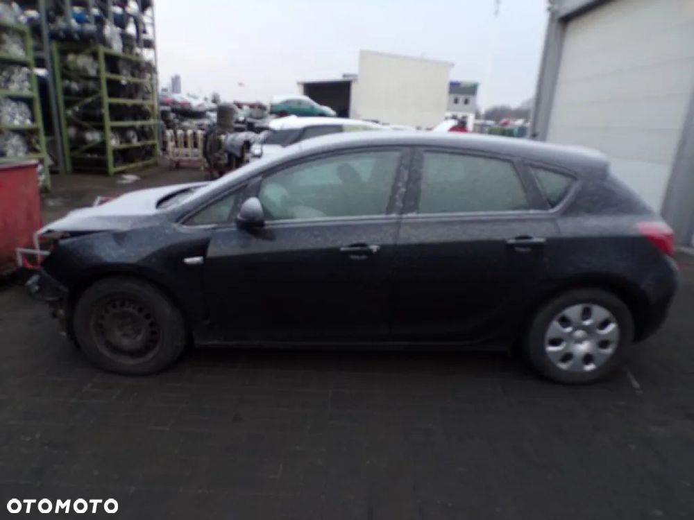 Części - Opel Astra 4 IV J 1.7 CDTI 5D HB 12R - 1