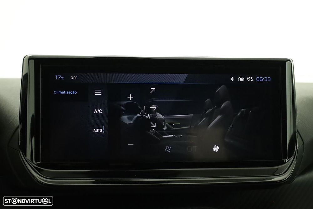 Peugeot 2008 1.2 PureTech Allure - 12