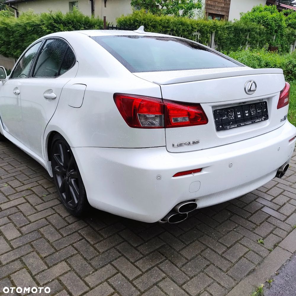 Lexus IS - 9