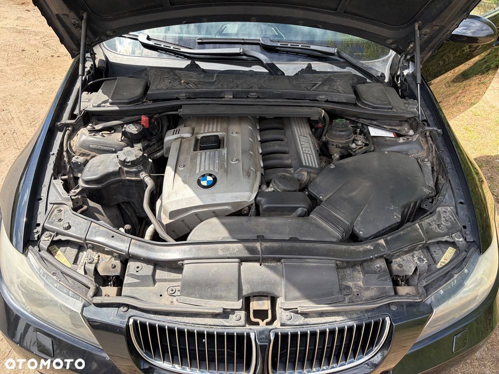 BMW Seria 3 325i - 13