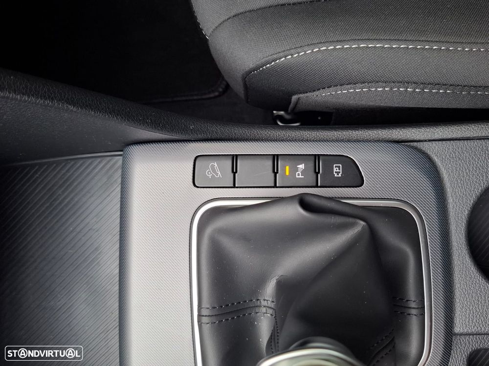 Kia Sportage 1.6 T-GDI Drive - 28