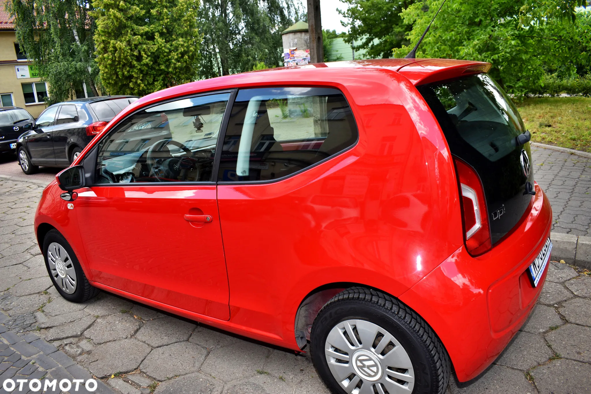 Volkswagen up! - 3