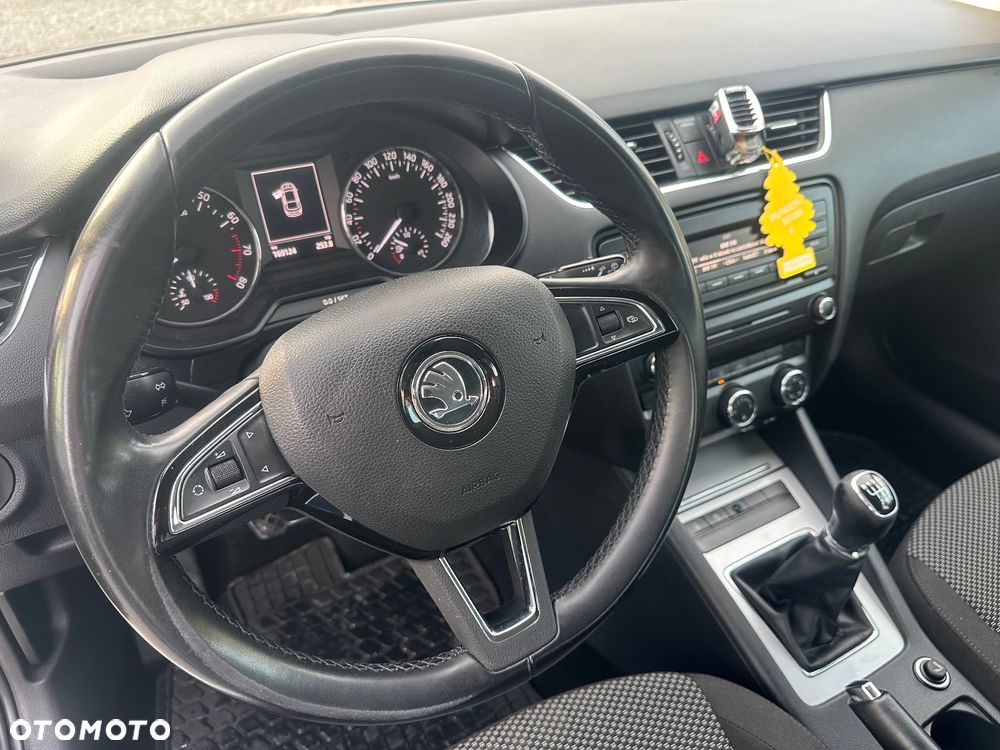 Skoda Octavia - 20