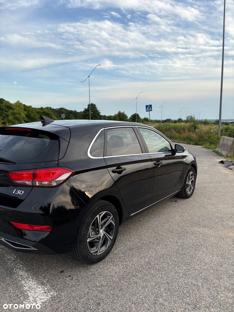 Hyundai i30 1.5 T-GDI 48V Smart - 8