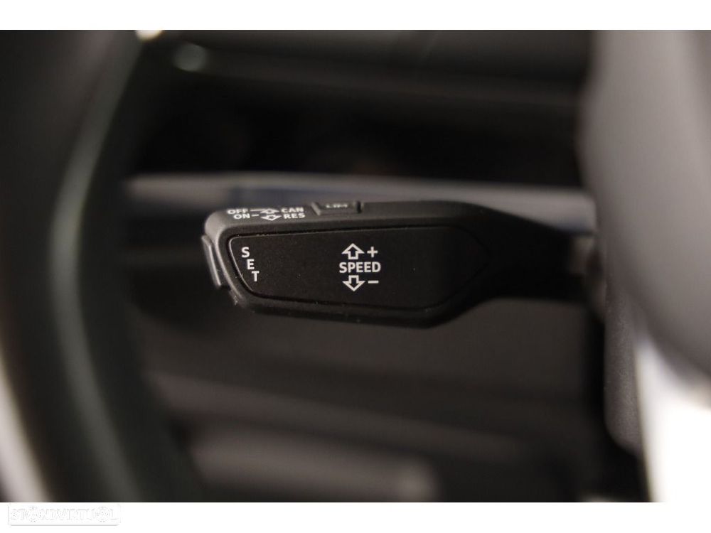 Audi Q3 45 TFSIe S tronic - 34