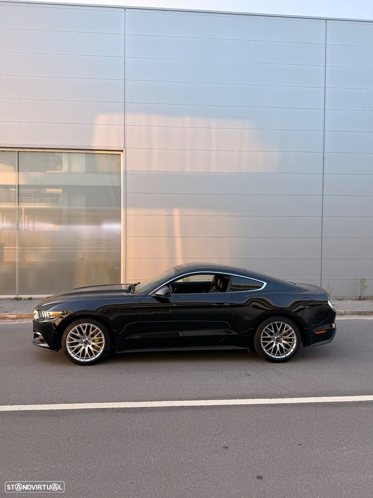 Ford Mustang 2.3i EcoBoost - 5