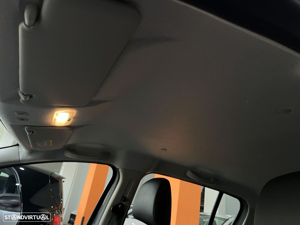 Dacia Sandero 0.9 TCe SL Stepway of Life - 30