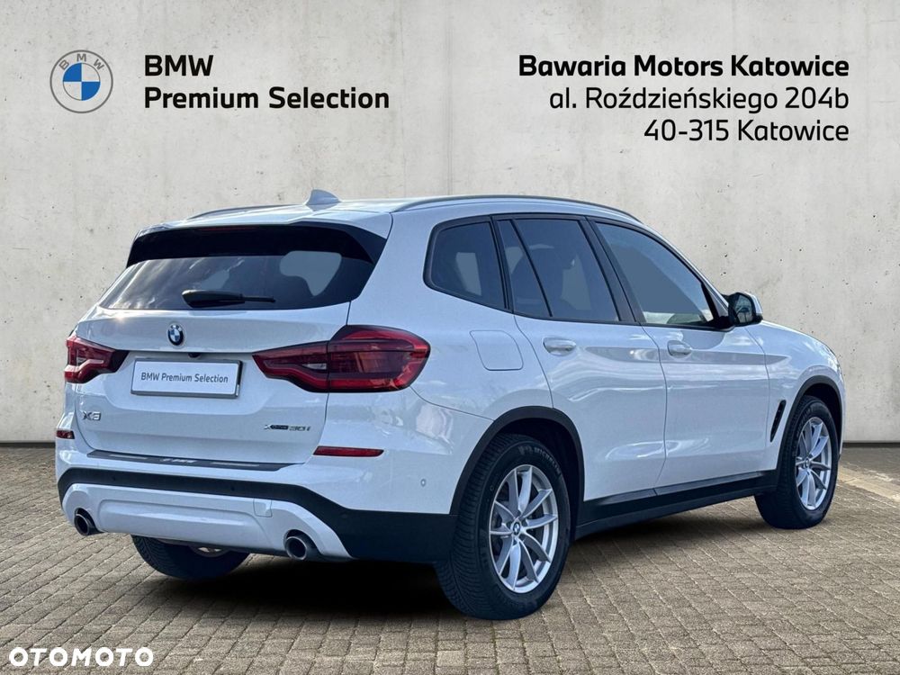 BMW X3 xDrive30i GPF Advantage - 5