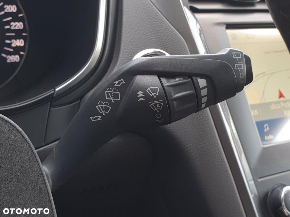 Ford Mondeo - 16
