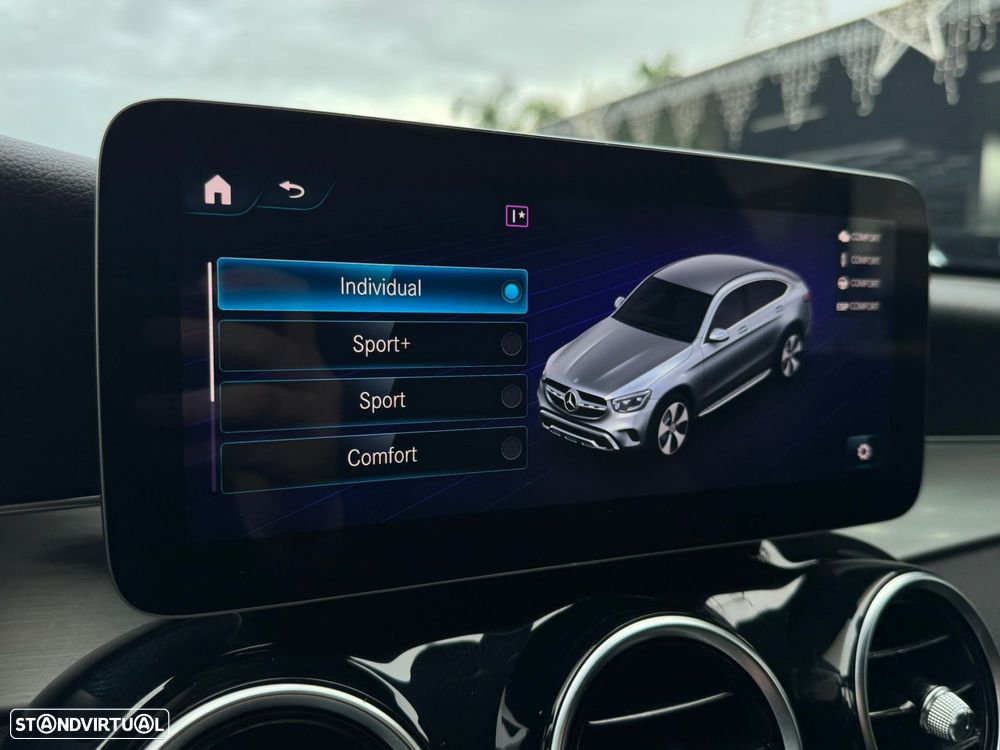 Mercedes-Benz GLC 300 de Coupé 4Matic - 56