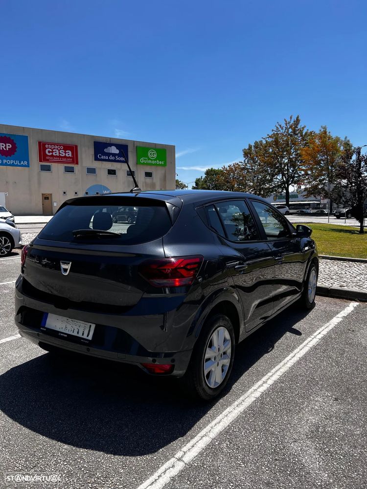 Dacia Sandero - 4