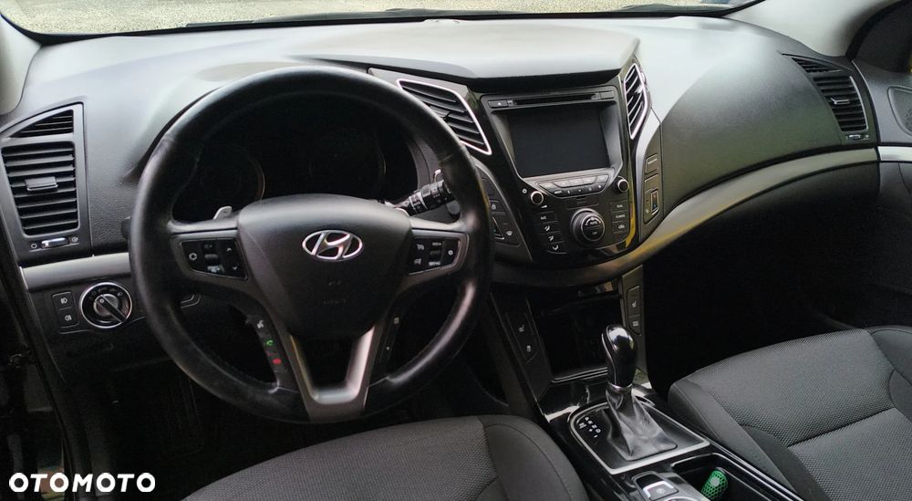 Hyundai i40 Kombi 1.7 CRDi DCT Style - 6
