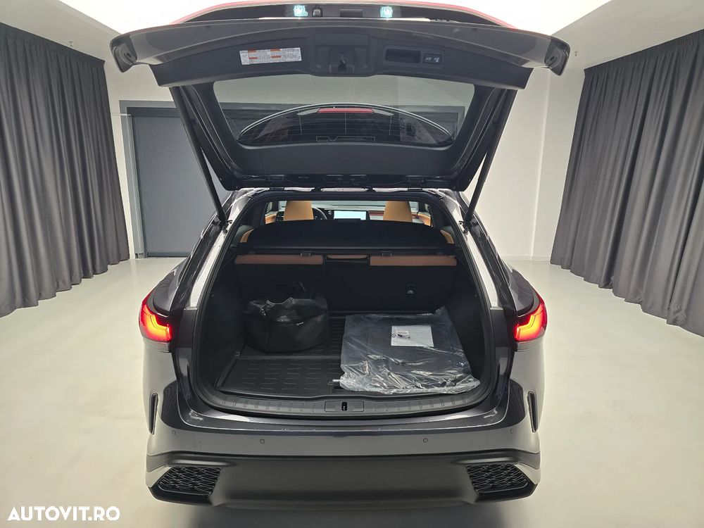 Lexus Seria RX 450h+ (Plug-in-Hybrid) F SPORT Design - 14