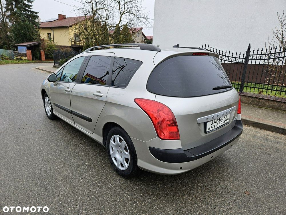 Peugeot 308 - 6